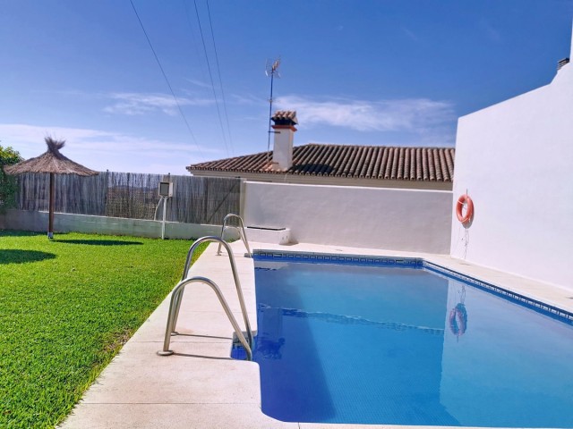 3 Makuuhuoneen Rivitalo Fuengirola