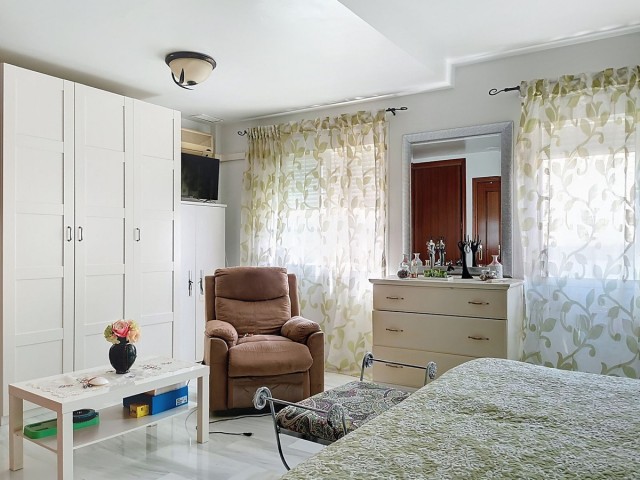 3 Makuuhuoneen Rivitalo Fuengirola
