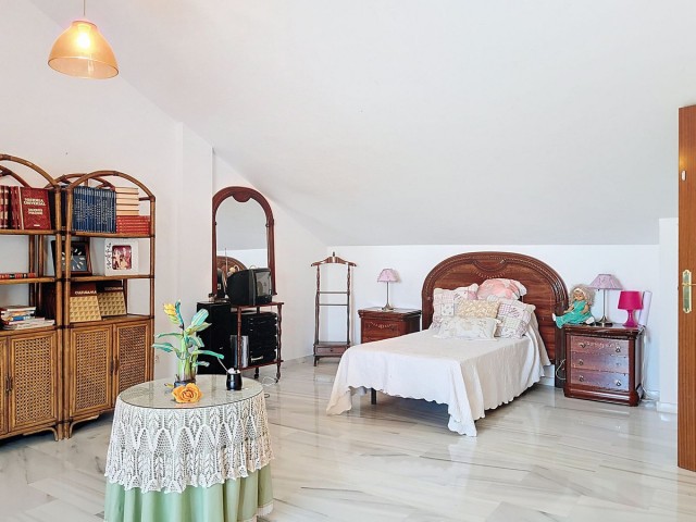 3 Makuuhuoneen Rivitalo Fuengirola