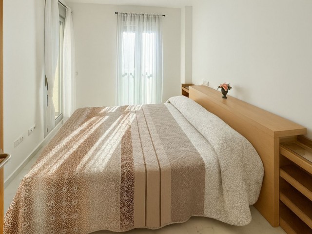 Apartamento con 3 Dormitorios  en Riviera del Sol