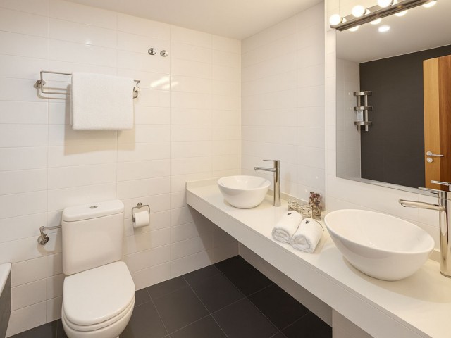 Apartamento con 3 Dormitorios  en Riviera del Sol