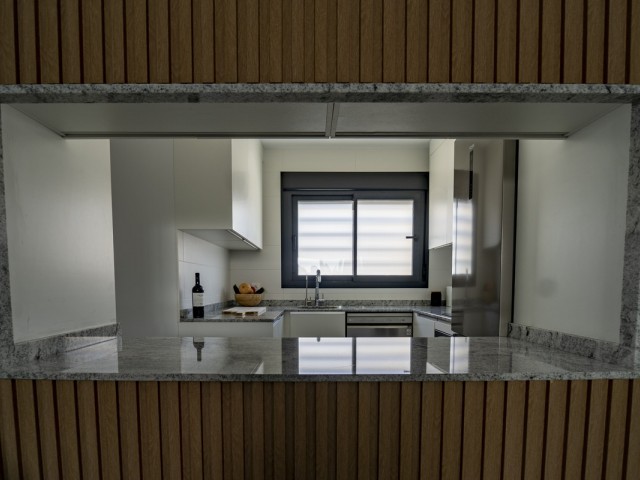 Maison mitoyenne avec 3 Chambres  à Cancelada