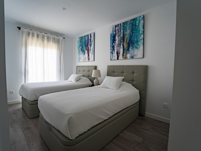 Maison mitoyenne avec 3 Chambres  à Cancelada