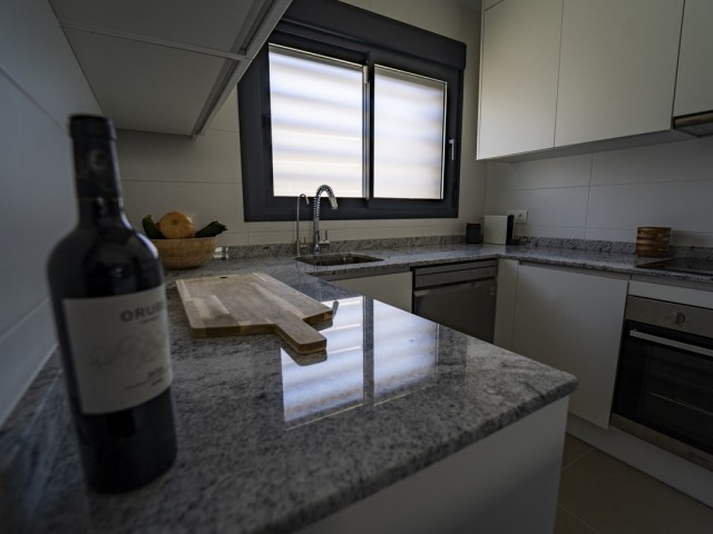 Maison mitoyenne avec 3 Chambres  à Cancelada