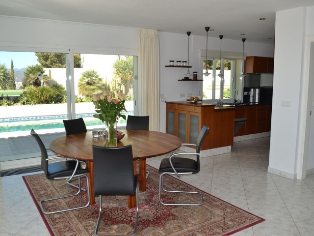 Villa avec 3 Chambres  à Sierrezuela