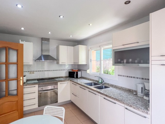 4 Schlafzimmer Villa in Cerros del Aguila
