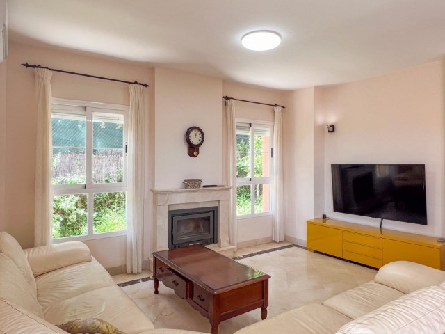 4 Schlafzimmer Villa in Cerros del Aguila