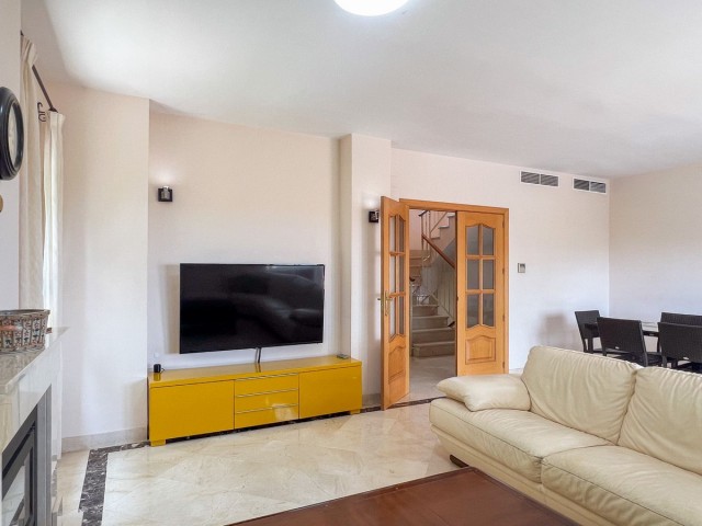 4 Schlafzimmer Villa in Cerros del Aguila