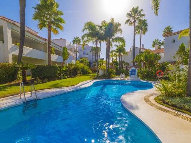 Maison mitoyenne, Bahía de Marbella, R5199661