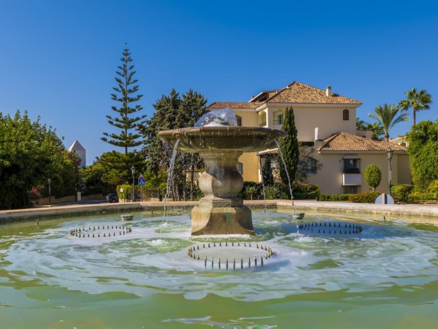 3 Schlafzimmer Reihenhaus in Bahía de Marbella