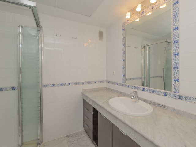 3 Schlafzimmer Reihenhaus in Bahía de Marbella