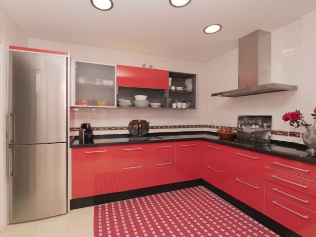 3 Schlafzimmer Reihenhaus in Bahía de Marbella