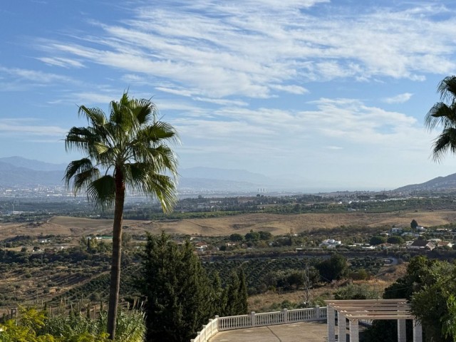 Huvila, Alhaurín de la Torre, R5202568