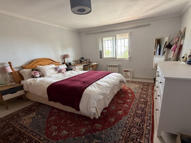 6 Soveroms Villa i Alhaurín de la Torre