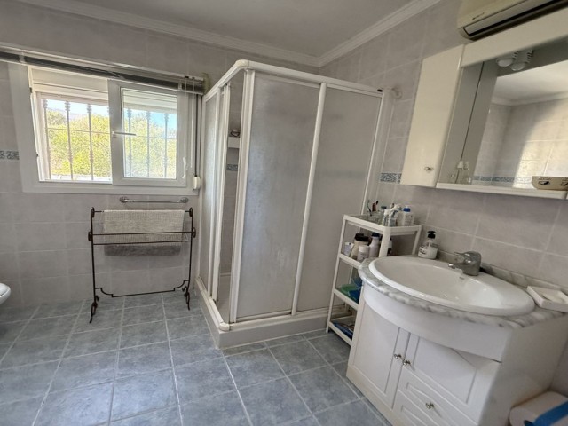 6 Soveroms Villa i Alhaurín de la Torre