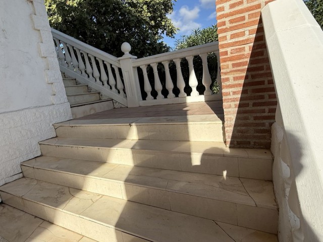 6 Sovrums Villa i Alhaurín de la Torre
