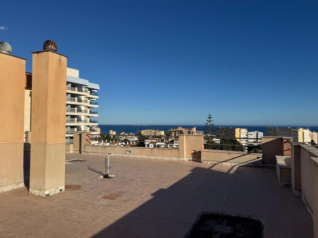 Appartement avec 3 Chambres  à Torremolinos