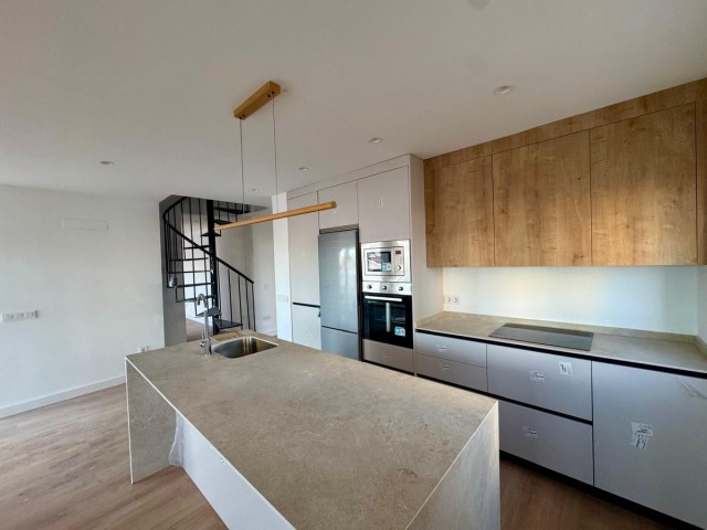 Appartement avec 3 Chambres  à Torremolinos