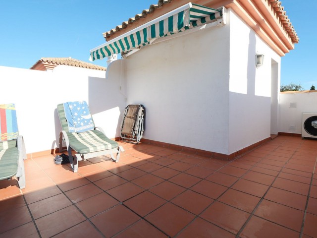2 Bedrooms Townhouse in Cabopino