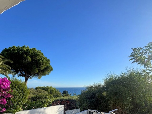 Villa, Casares Playa, R5215543