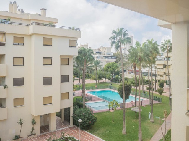 Appartement avec 3 Chambres  à Torremolinos