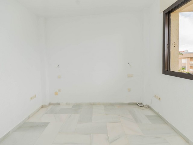 Appartement avec 3 Chambres  à Torremolinos
