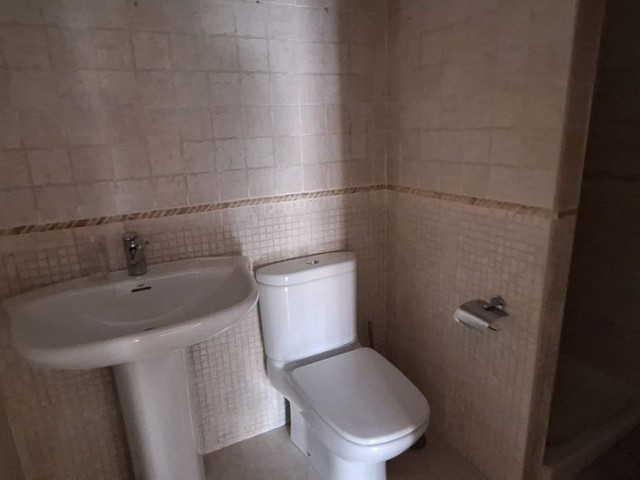 2 Schlafzimmer Apartment in Elviria