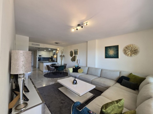 2 Bedrooms Apartment in Torrequebrada