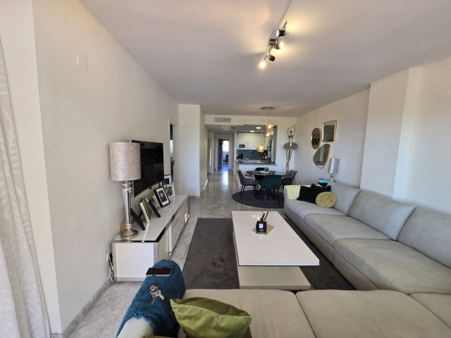 2 Bedrooms Apartment in Torrequebrada