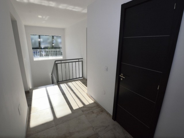 6 Bedrooms Villa in Benalmadena