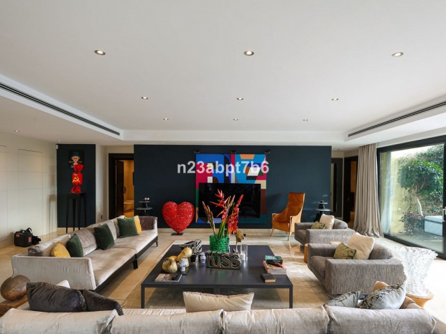 4 Soveroms Villa i Puerto Banús
