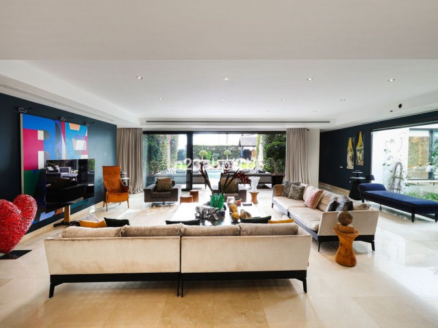 4 Soveroms Villa i Puerto Banús