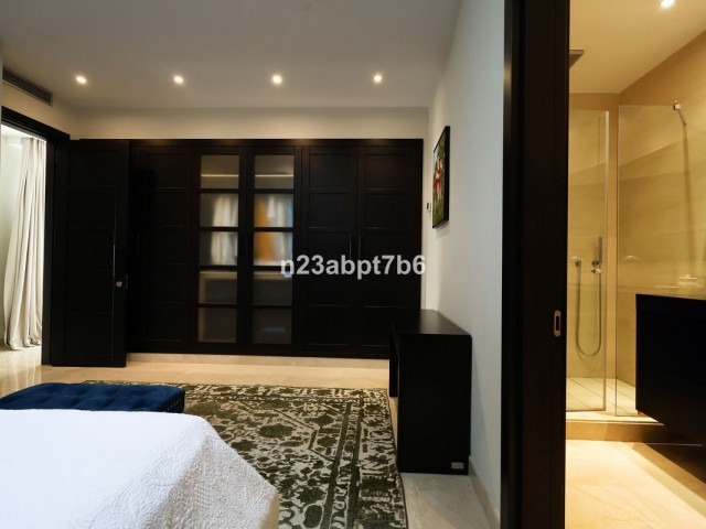 4 Soveroms Villa i Puerto Banús