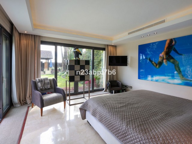 4 Soveroms Villa i Puerto Banús