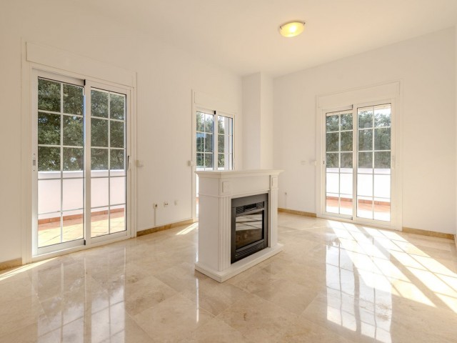 Villa avec 4 Chambres  à San Roque Club