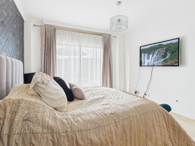 Penthouse avec 3 Chambres  à San Roque