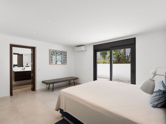 4 Schlafzimmer Villa in Nueva Andalucía