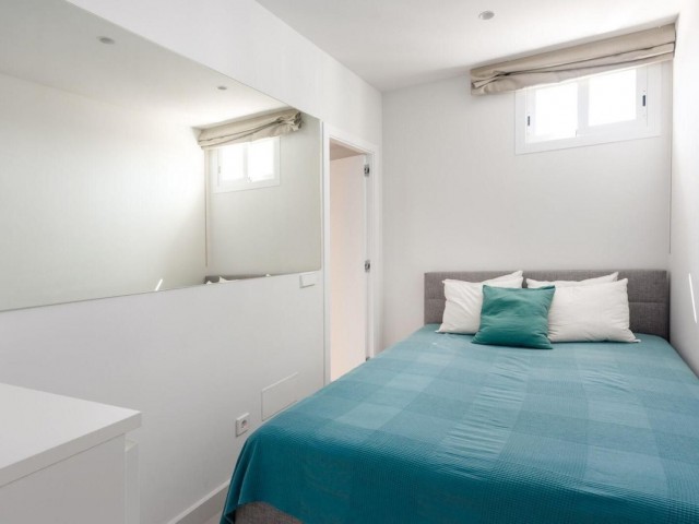 Penthouse avec 2 Chambres  à Puerto Banús