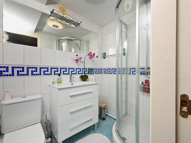 Apartamento con 3 Dormitorios  en Alhaurin Golf