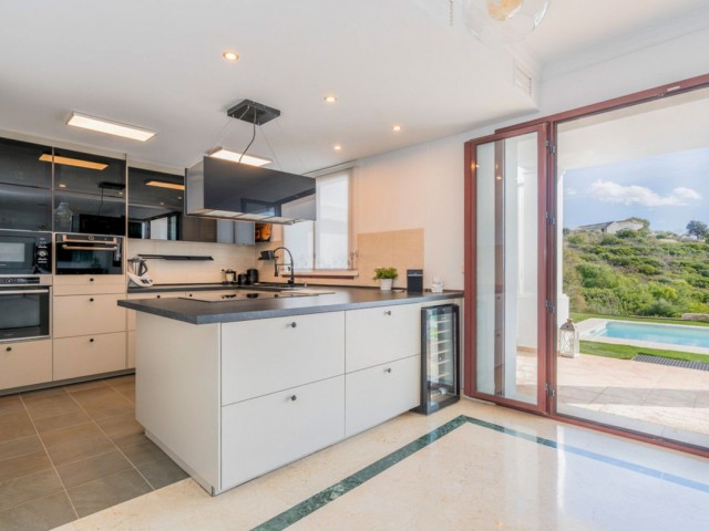 3 Slaapkamer Rijtjeshuis in Doña Julia