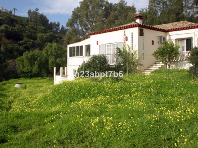 Villa, Los Almendros, R5223385