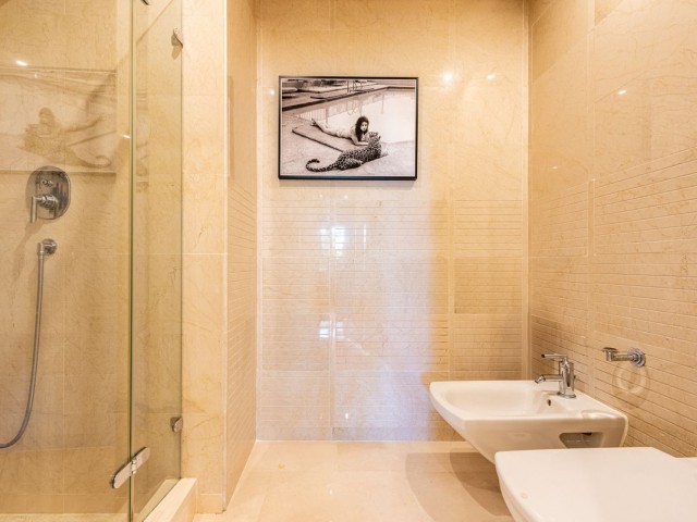 2 Bedrooms Apartment in Sierra Blanca