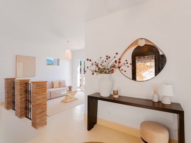 Villa avec 6 Chambres  à El Madroñal