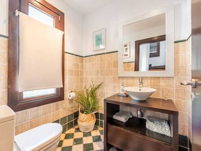 4 Bedrooms Townhouse in Benahavís