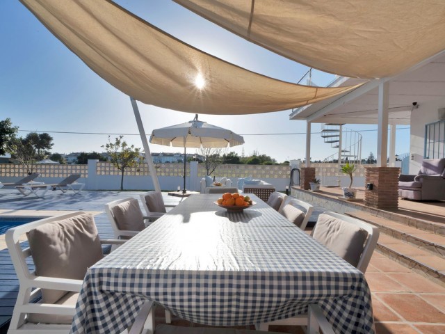 4 Bedrooms Villa in San Pedro de Alcántara
