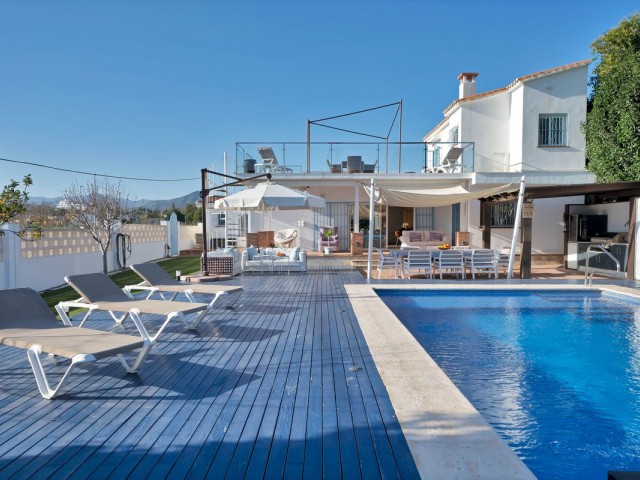 4 Bedrooms Villa in San Pedro de Alcántara