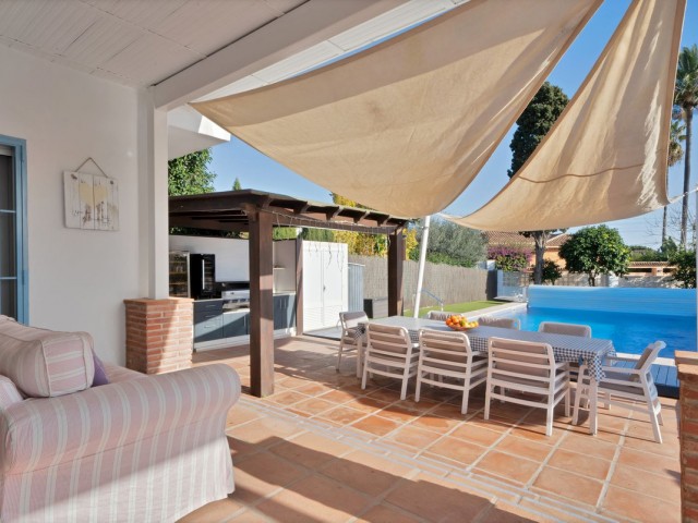 4 Bedrooms Villa in San Pedro de Alcántara
