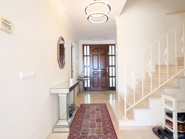 3 Bedrooms Apartment in Cabopino