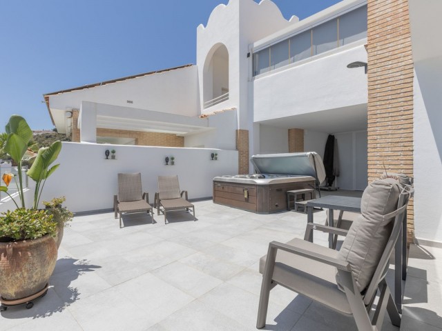 Villa avec 4 Chambres  à Torremuelle