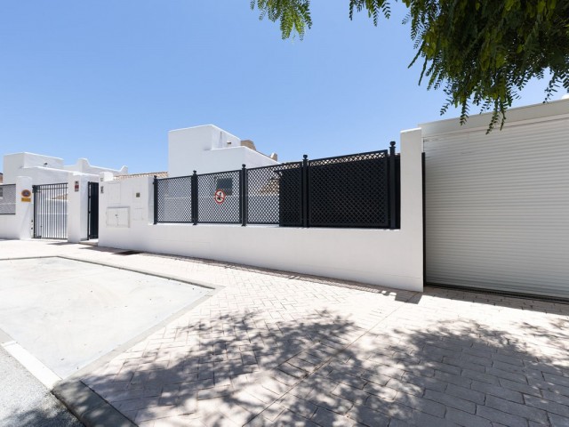 Villa avec 4 Chambres  à Torremuelle